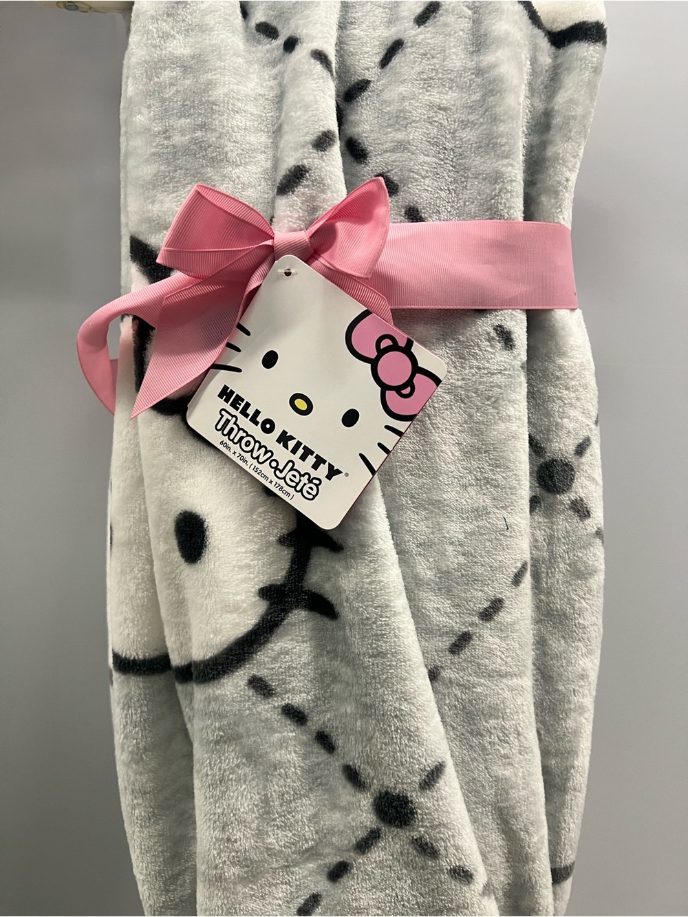 Hello Kitty Plush Throw Blanket